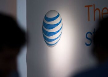 “Best Alternatives After AT&T Digital Life Shutdown”