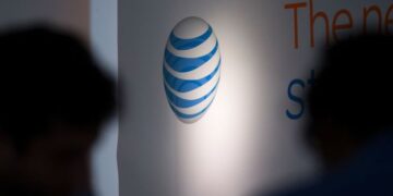 “Best Alternatives After AT&T Digital Life Shutdown”